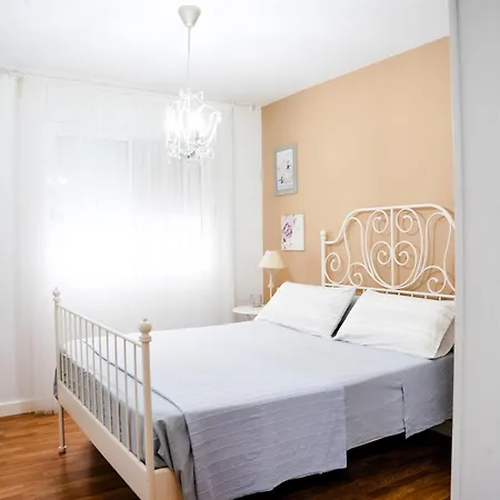 Apartament Eucaliptus *